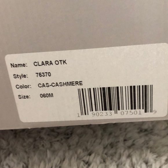 Frye Clara OTK boots - brand new condition! - Picture 6 of 6